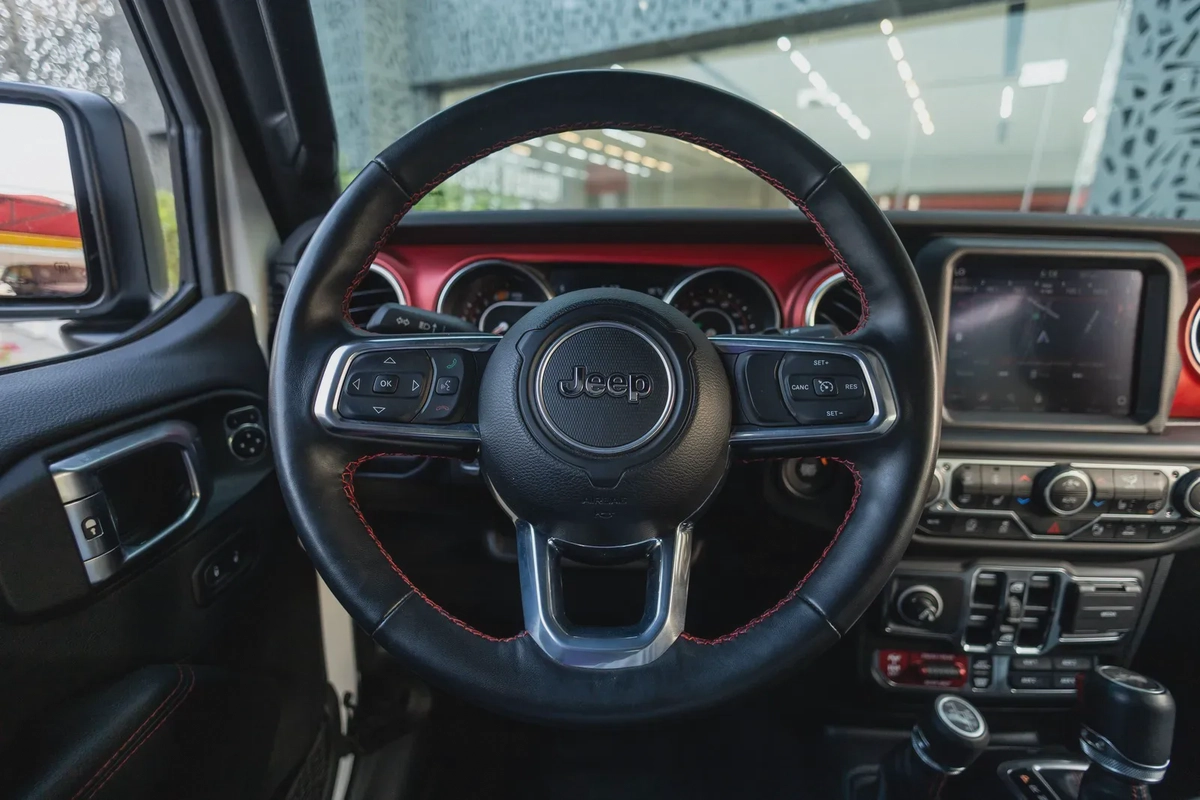 Jeep Wrangler Unlimited 2023-11-11