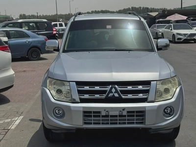 Mitsubshi pajero 2014 silver color fullopshin-0