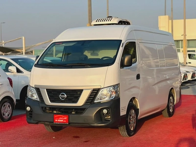 2022 Nissan Urvan | Chiller  friezer | Manual Van | GCC | Screen | Ref#1014-2