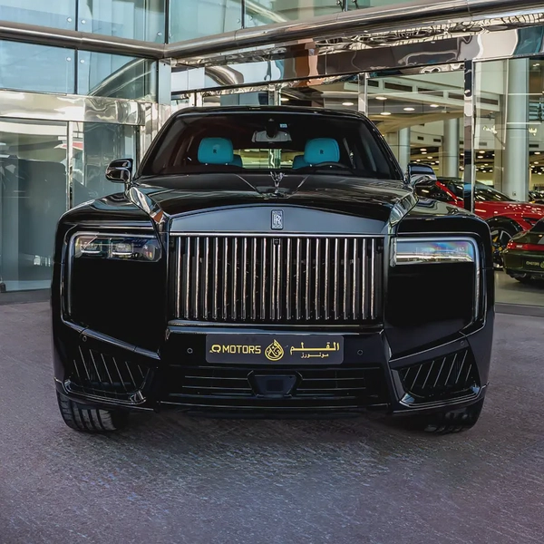 2026  ROLLS ROYCE CULLINAN BLACK BADGE ( BRAND NEW )