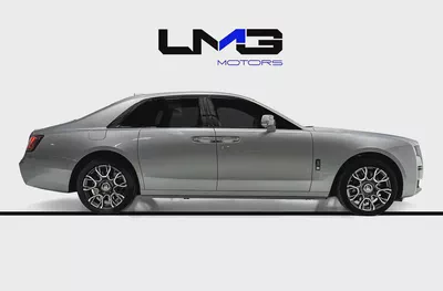 2024 ROLLS ROYCE GHOST BLACK BADGE | DELIVERY MILEAGE | STARLIGHT | REAR TVS | CARBON RIMS-2