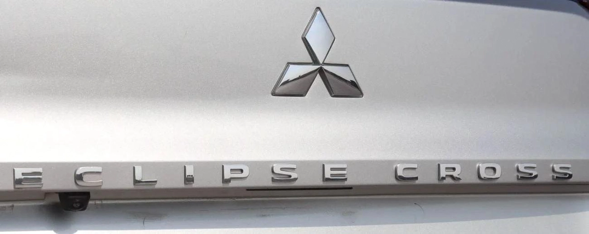 Mitsubishi Eclipse Cross GLX 1.5L Mitsubishi Eclipse Cross | 1.5 L | 2022 | GCC | Accident-Free-5-5