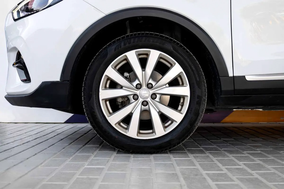 AED 464 Monthly | MG ZS Std 1.5L l GCC l Zero Downpayment | 3 Months Warranty-9-9