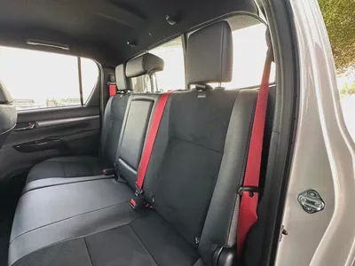 2025 Toyota Hilux GR Sport - GCC Specs - Brand New-6