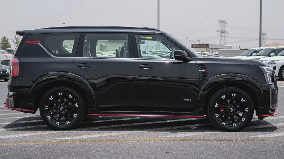 2026 Nissan Patrol Nismo 3.5L Twin Turbo AT Petrol (Black-Red)-1-1
