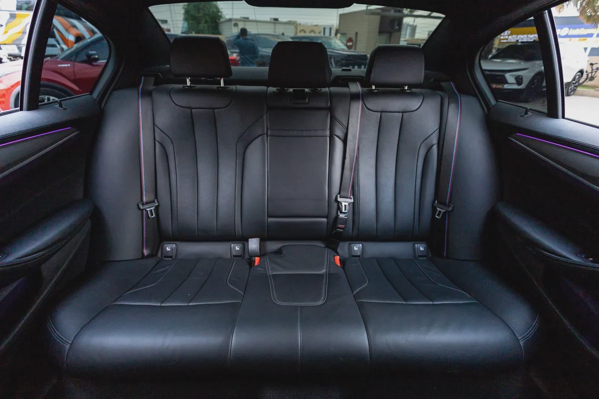 BMW 5 Series M5 Competition 2022-2-2