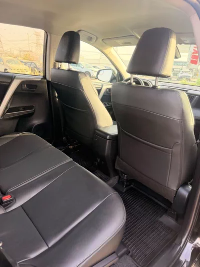 Toyota RAV4 EX 2.5L 2017 RAV4-15