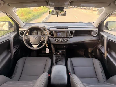 Toyota RAV4 EX 2.5L 2017 RAV4-4