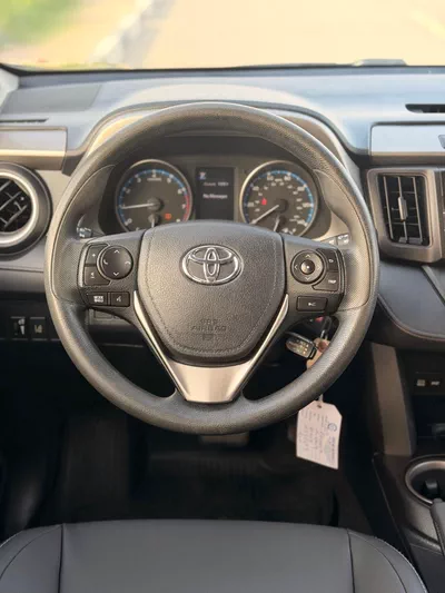 Toyota RAV4 EX 2.5L 2017 RAV4-6