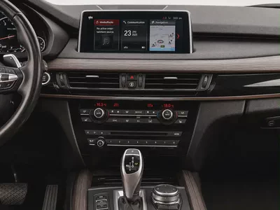 AED 1,370 EMI PM | BMW X5 | XDRIVE50i M | ORIGINAL PAINT | FULL SERVICE HISTORY | 0% DOWNPAYMENT-12