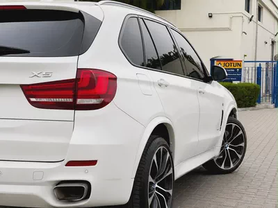AED 1,370 EMI PM | BMW X5 | XDRIVE50i M | ORIGINAL PAINT | FULL SERVICE HISTORY | 0% DOWNPAYMENT-8