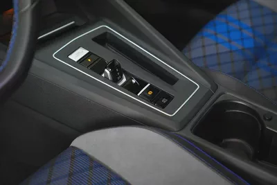 2022 - Volkswagen Golf R - BRAND NEW!-11