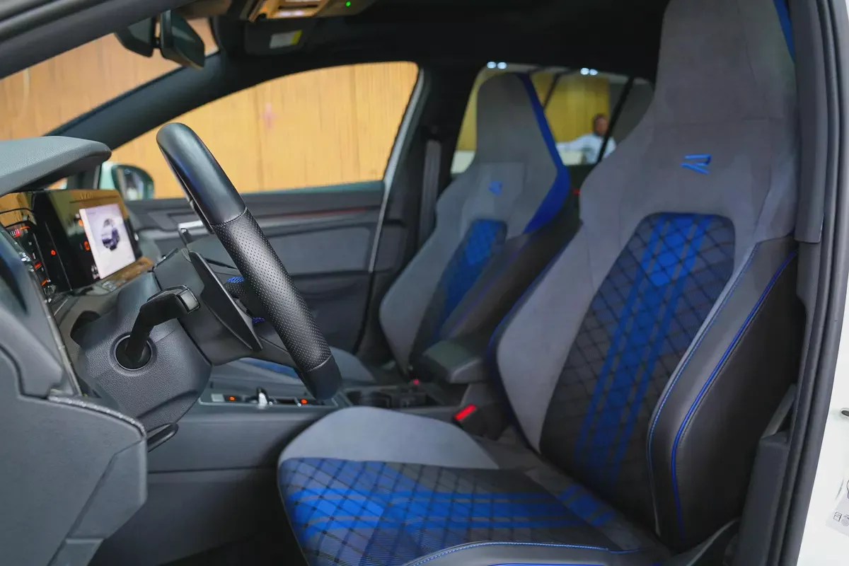 2022 - Volkswagen Golf R - BRAND NEW!-14-14