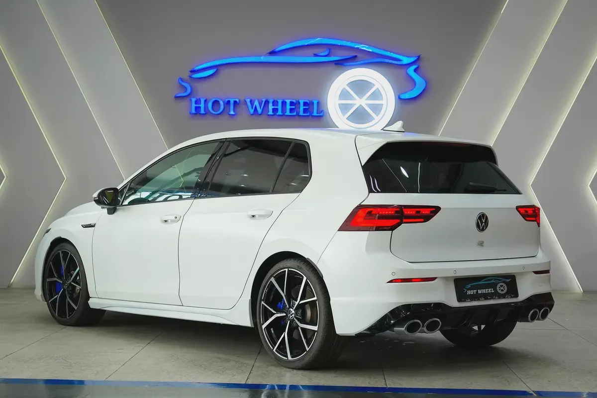 2022 - Volkswagen Golf R - BRAND NEW!-4-4