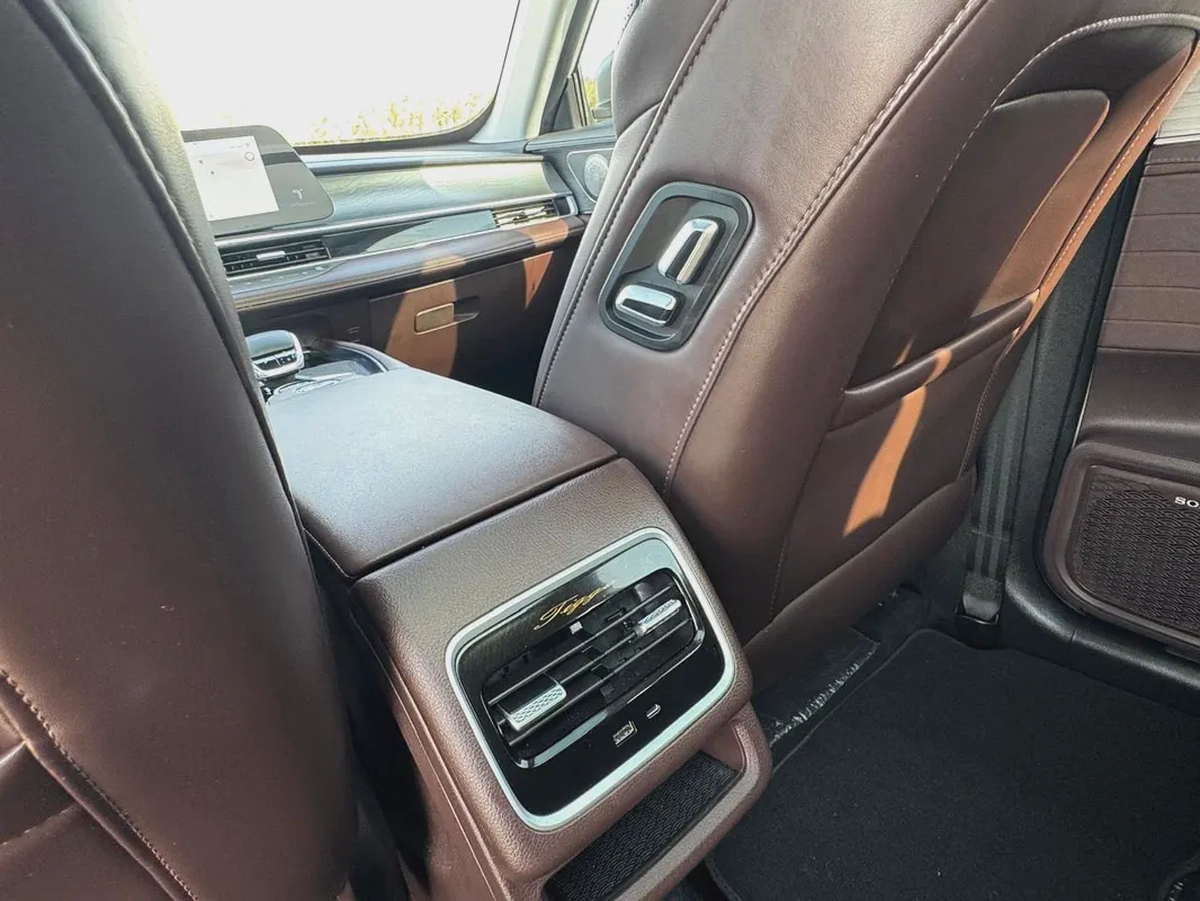 Tiggo 8 Pro Max Luxury 2024 GCC TOP OFF Range 7-seater-11-11