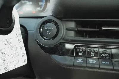 TOYOTA CROWN 2.4 HYBRID TURBO 2023 GCC SPECS-13
