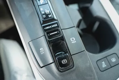 TOYOTA CROWN 2.4 HYBRID TURBO 2023 GCC SPECS-18