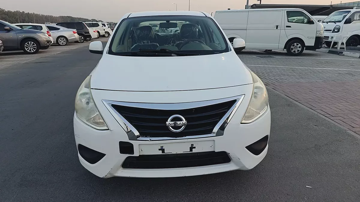 Nissan Sunny SE 2017 GCC Specs - Well Maintained-10-10
