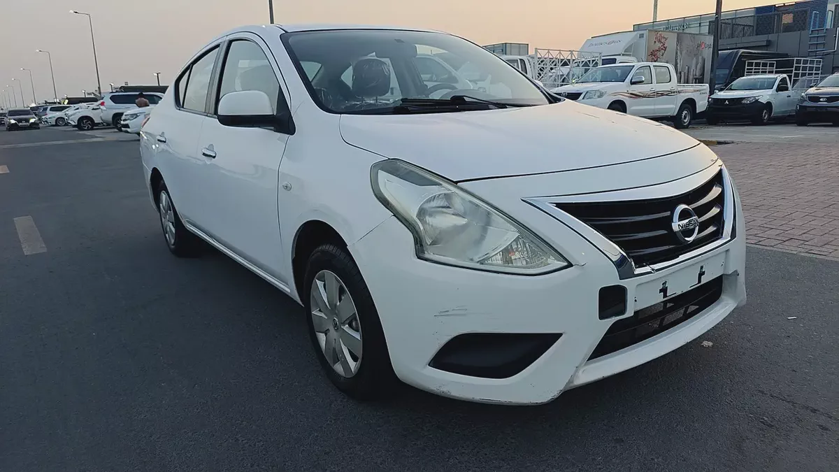 Nissan Sunny SE 2017 GCC Specs - Well Maintained