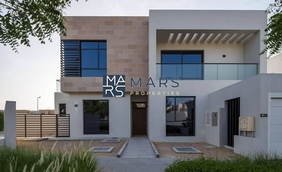 Luxury| Spacious| Signature Villa| Maid Room+ Driver Room| Best Price| Close To Park-0