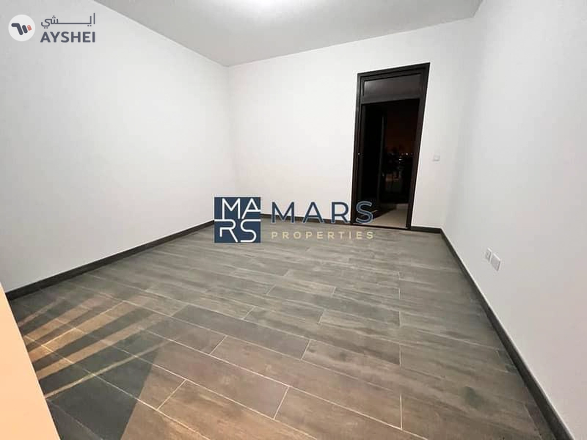Luxury| Spacious| Signature Villa| Maid Room+ Driver Room| Best Price| Close To Park-20-20