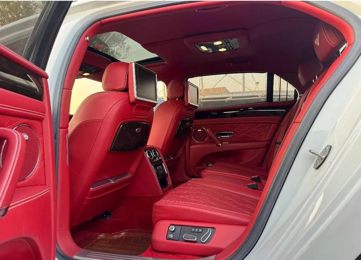 Bentley Flying Spur W12 Excellent condition-12-0
