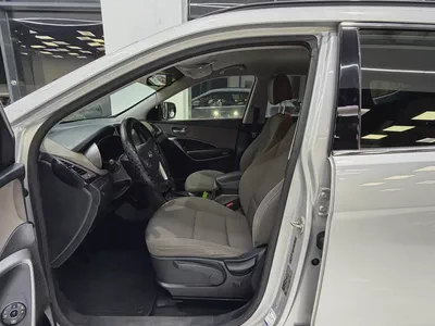 2014 Hyundai Santa Fe GL GCC Specs Original Paint-5