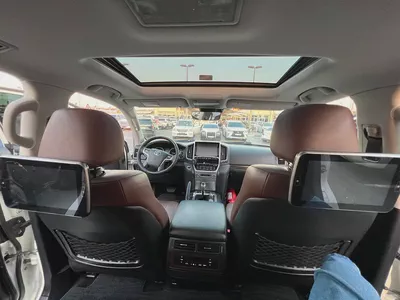 تويوتا لاند كروزر VX.R V8 5.7L موديل 2019 خليجى فل اوبشن-10