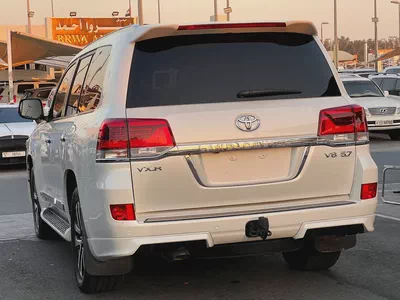 تويوتا لاند كروزر VX.R V8 5.7L موديل 2019 خليجى فل اوبشن-6