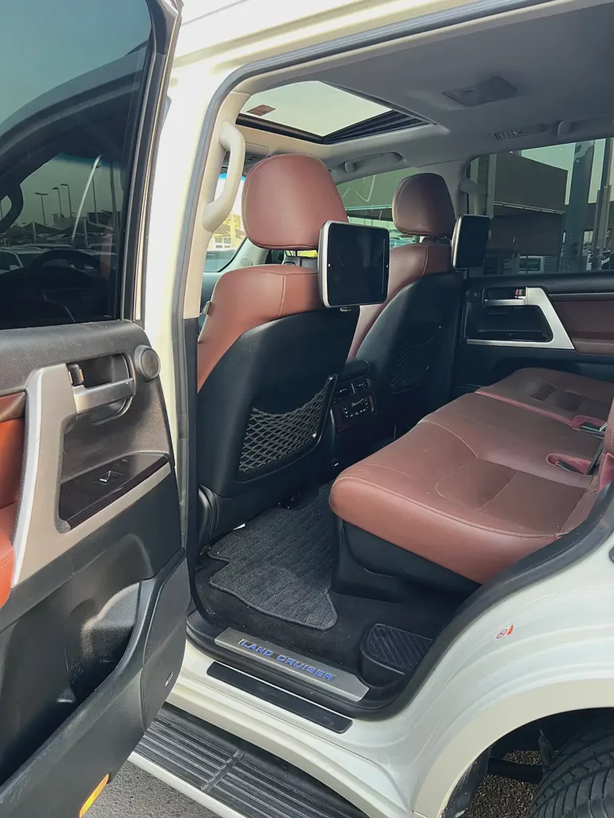 تويوتا لاند كروزر VX.R V8 5.7L موديل 2019 خليجى فل اوبشن-16-16