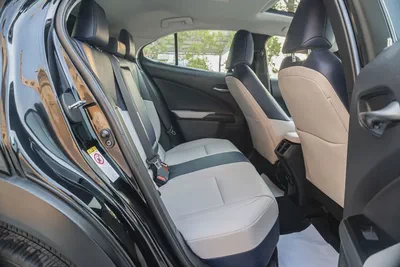 LEXUS UX 200 2019-14