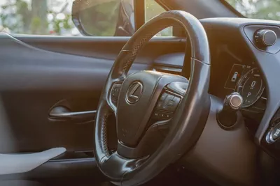 LEXUS UX 200 2019-8