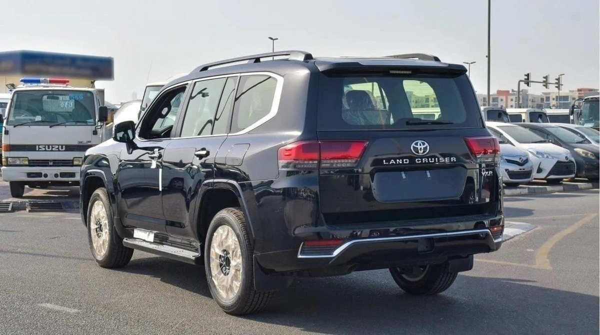 Toyota Land Cruiser land cruiser vxr diesel 3.3L MY2024-7-7