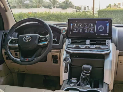 Toyota Land Cruiser GXR 2015 FACELIFTED 2025 FULL OPTION GXR V6 4.0L IN EXCELLENT CONDITION-10