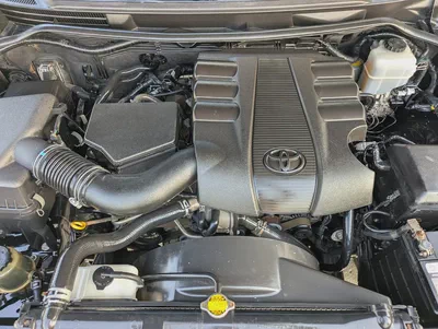 Toyota Land Cruiser GXR 2015 FACELIFTED 2025 FULL OPTION GXR V6 4.0L IN EXCELLENT CONDITION-18
