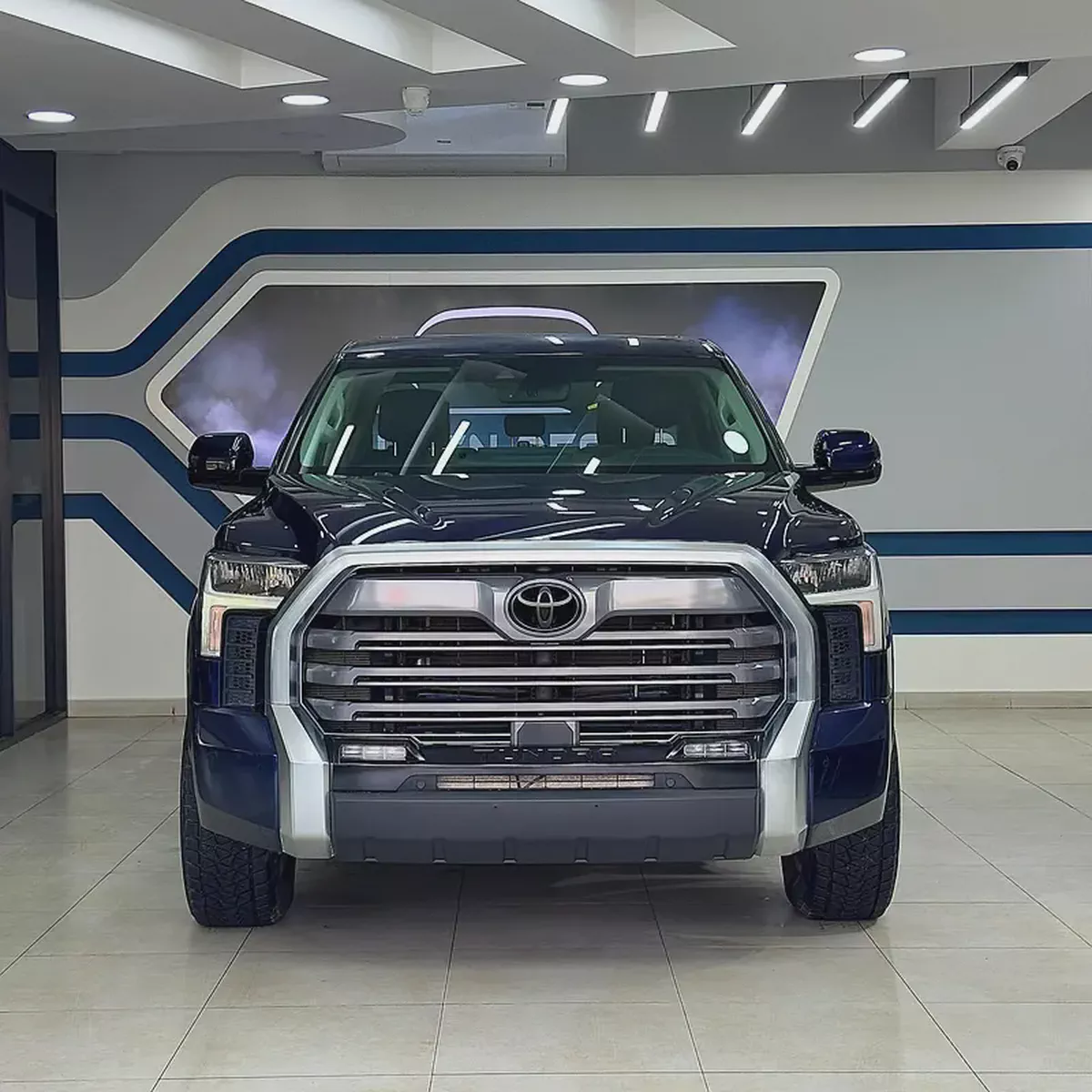 2023 Toyota Tundra Limited-1-1