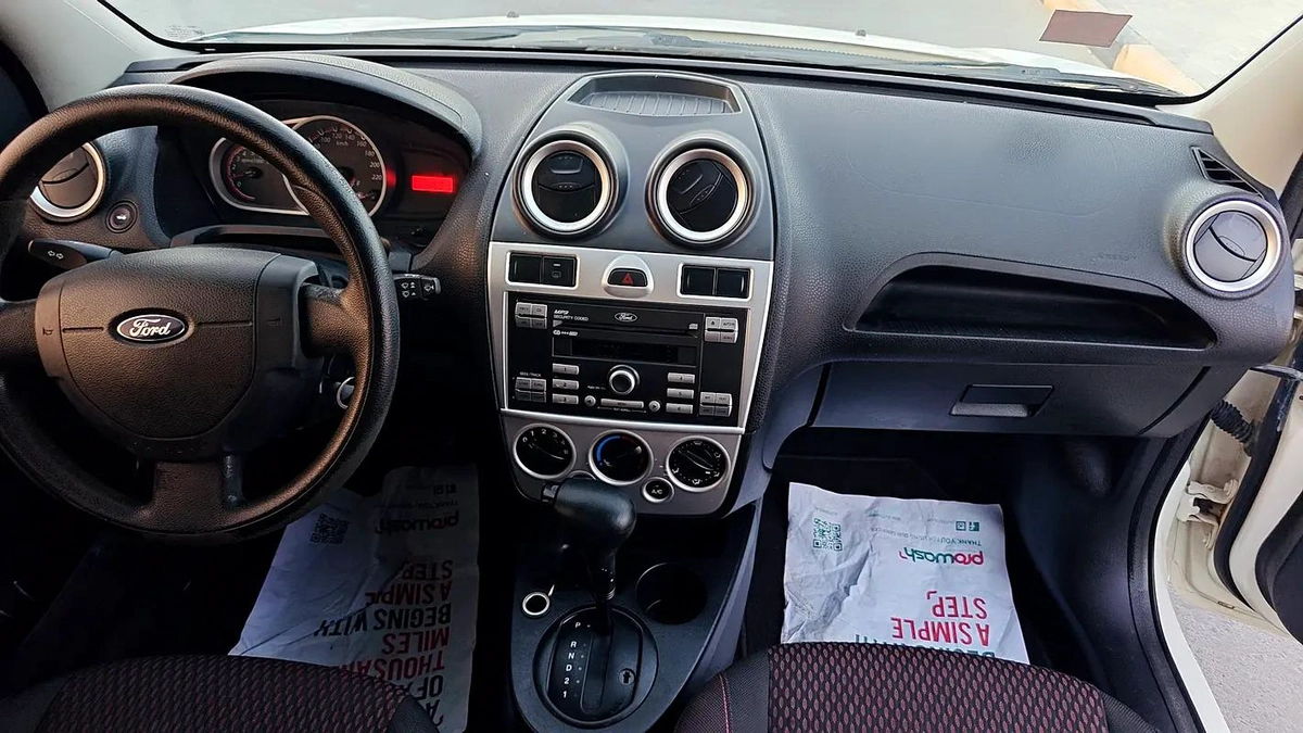 Ford Figo Titanium 2012 - GCC Specs - Well Maintained-15-15