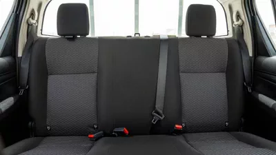 Toyota Hilux GL BAISEC OPTION DIESEL 2.4-11