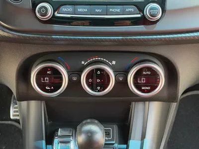 2019 Alfa Romeo Giulietta Veloce | GCC Specs-10