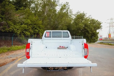 Navara | Double Cabin SE 4X2 | Manual | GCC Specs | Ref#N73209-6