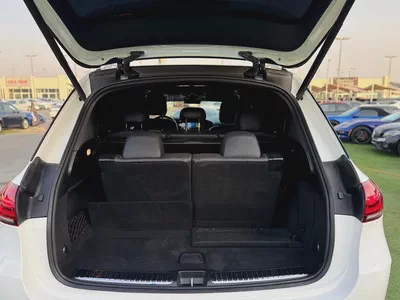 Benz GLE 350 (7 seats ) full options NO1-7