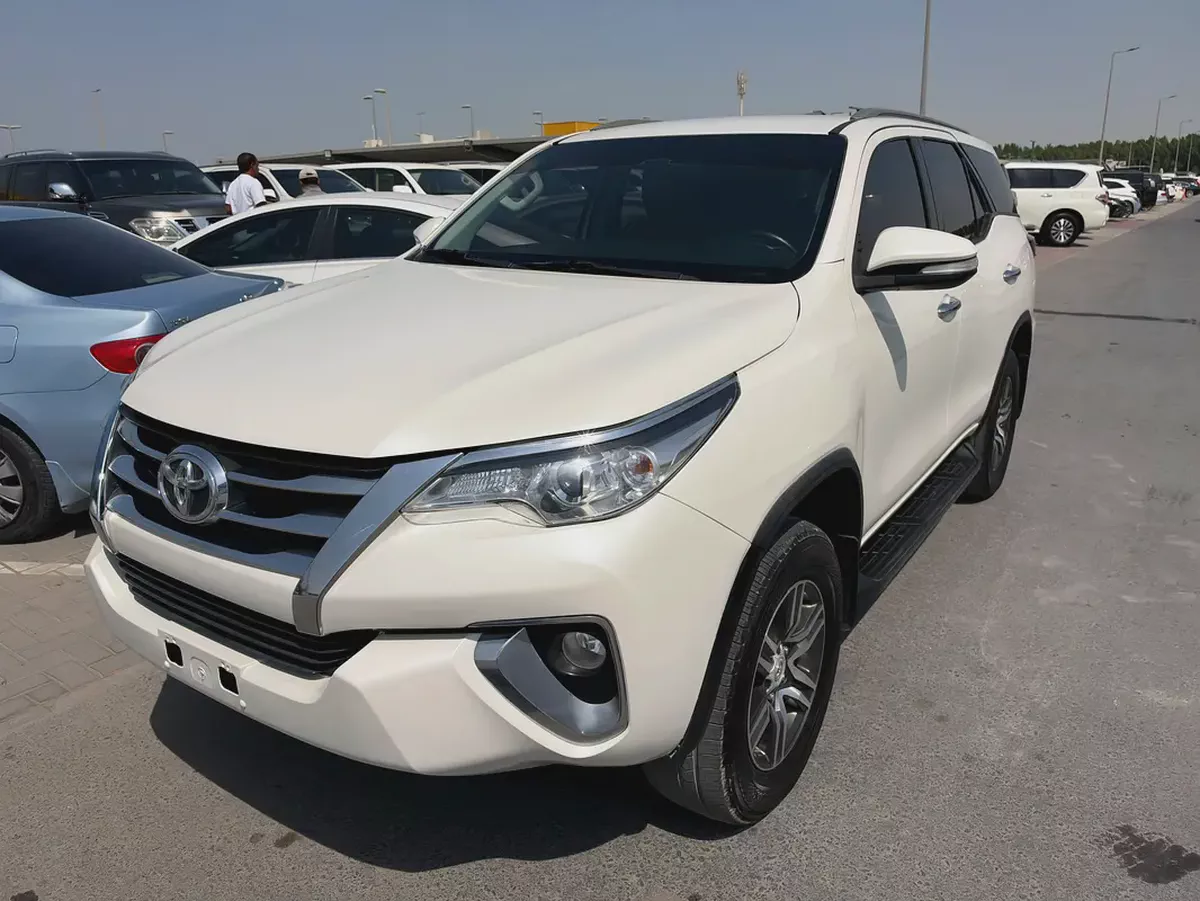 Toyota Fortuner 2017 GXR GCC Specs-1-1