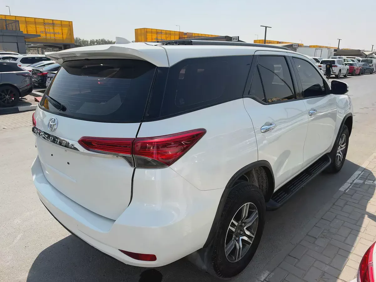 Toyota Fortuner 2017 GXR GCC Specs-5-5
