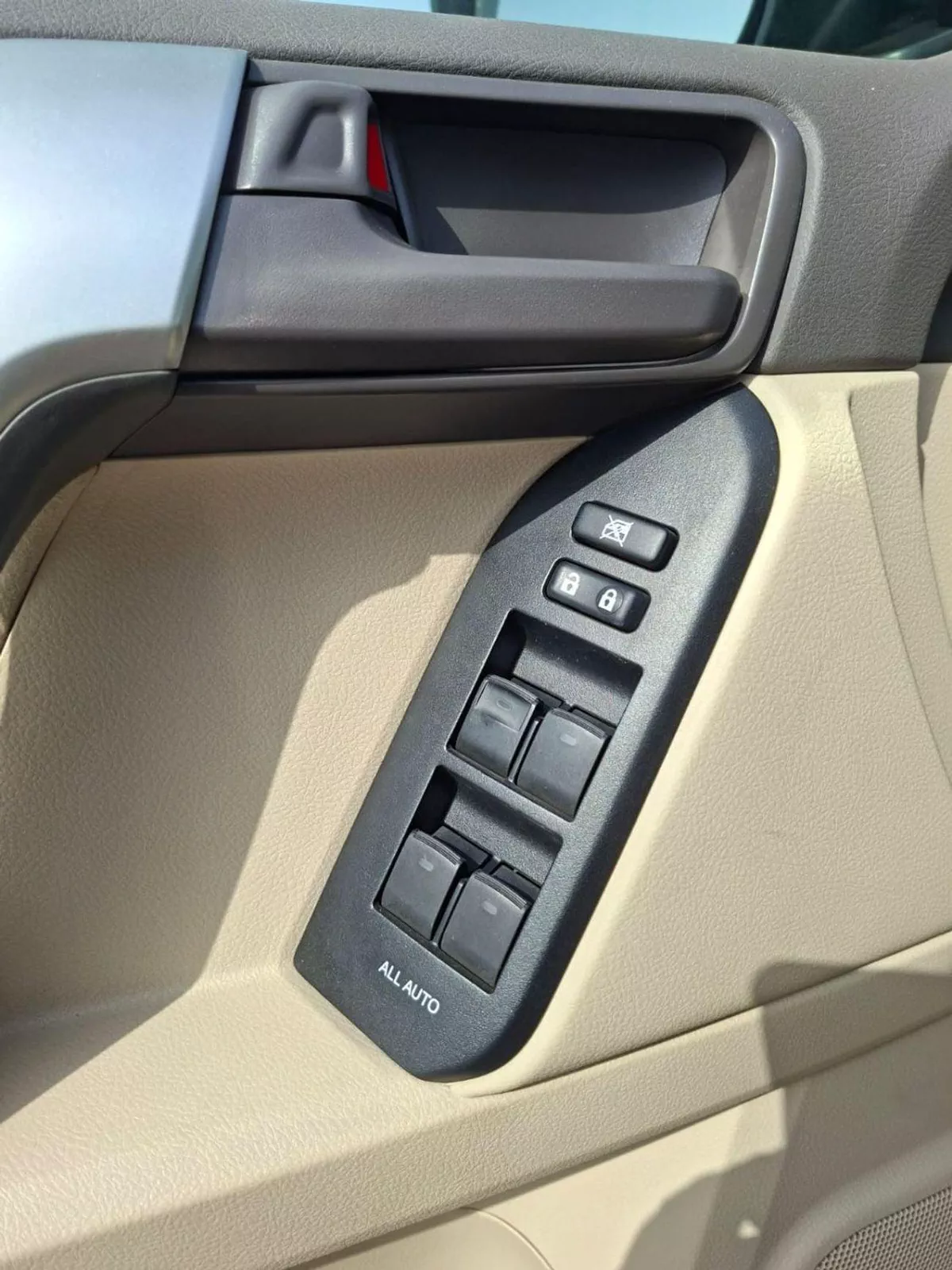 Toyota Prado TX-L 4.0L-12-0