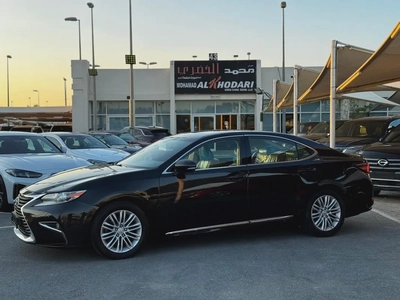 (2018) LEXUS ES350 // GCC // FULL OPTIONS//GOOD CONDITION//LOW MILLAGE//-0