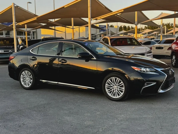 (2018) LEXUS ES350 // GCC // FULL OPTIONS//GOOD CONDITION//LOW MILLAGE//