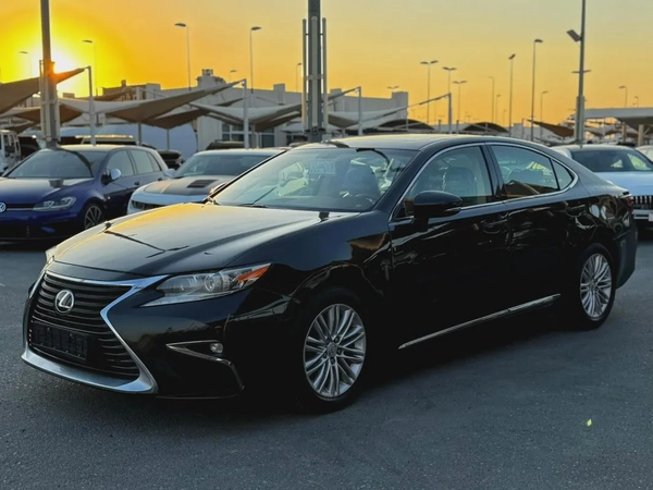 (2018) LEXUS ES350 // GCC // FULL OPTIONS//GOOD CONDITION//LOW MILLAGE//