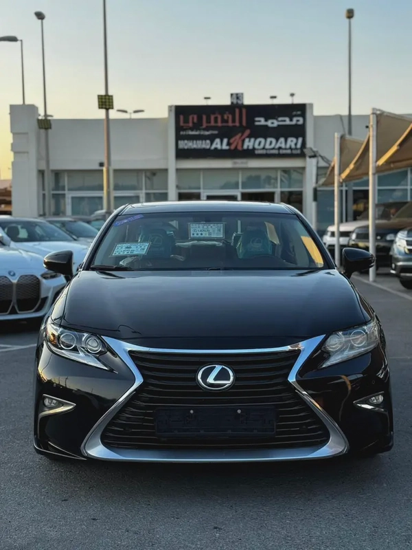 (2018) LEXUS ES350 // GCC // FULL OPTIONS//GOOD CONDITION//LOW MILLAGE//