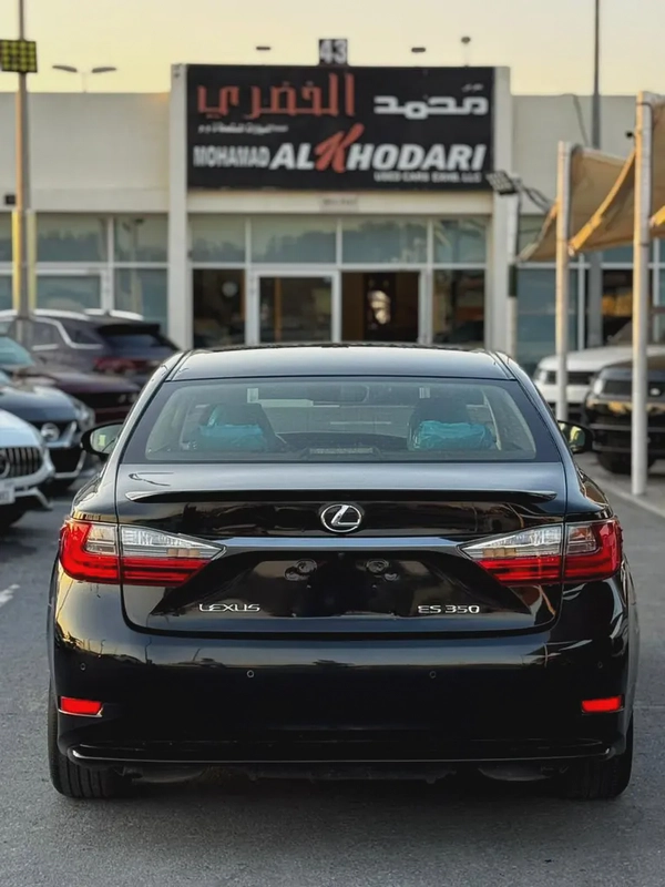 (2018) LEXUS ES350 // GCC // FULL OPTIONS//GOOD CONDITION//LOW MILLAGE//