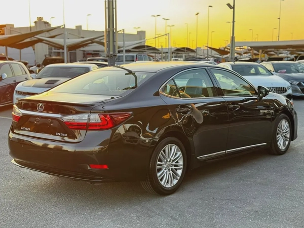 (2018) LEXUS ES350 // GCC // FULL OPTIONS//GOOD CONDITION//LOW MILLAGE//
